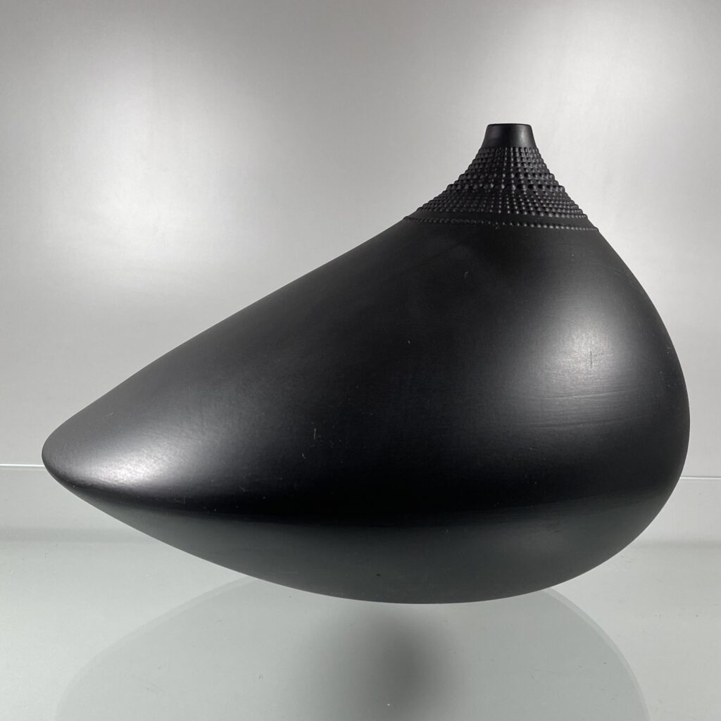 世界の Rosenthal タピオ ウィルカラPOLLO vase black cinemusic.net